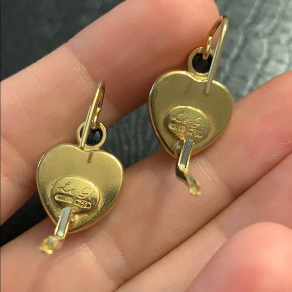 Le Gi 750 gold heart earrings - Picture 2 of 8